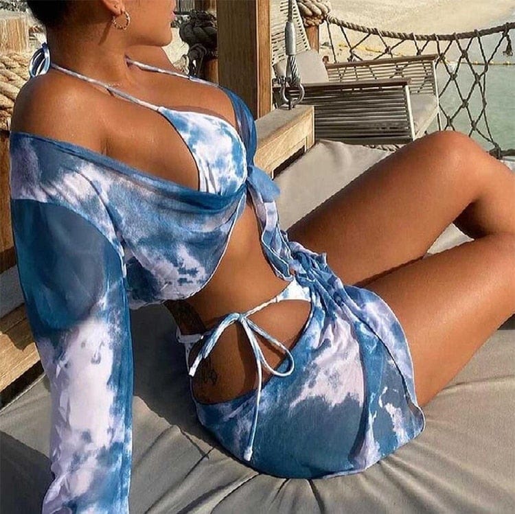 Czteroelementowy zestaw bikini z regulacją wiązaniami