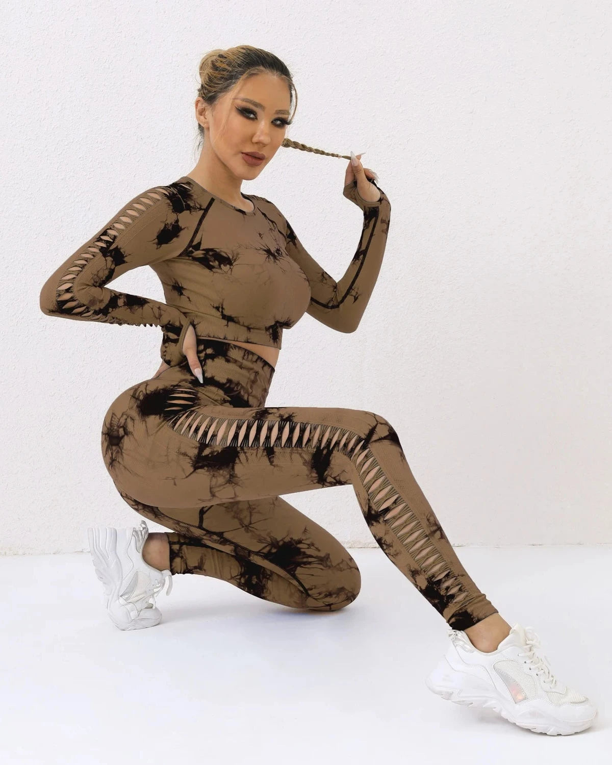 Komplet sportowy Tie Dye top + legginsy z rozcięciami