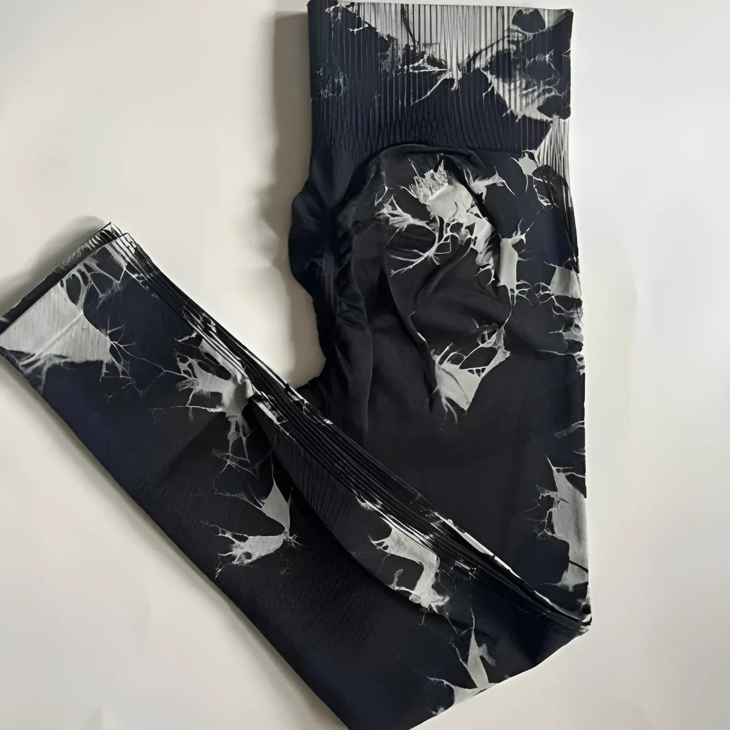 Legginsy damskie z ozdobnym wzorem