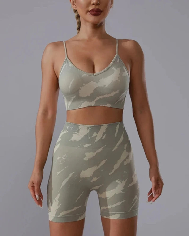 Krótki komplet sportowy Tie Dye top + spodenki