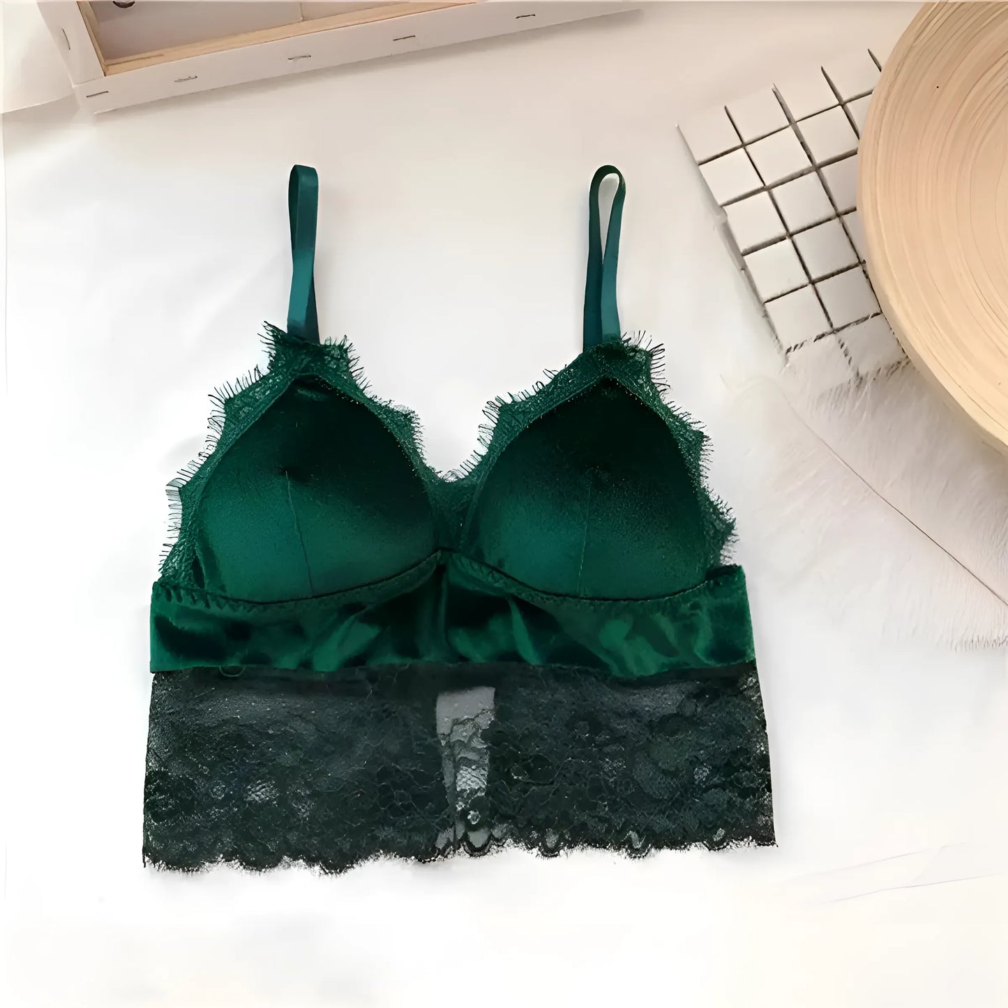 Biustonosz koronkowy bralette w formie topu