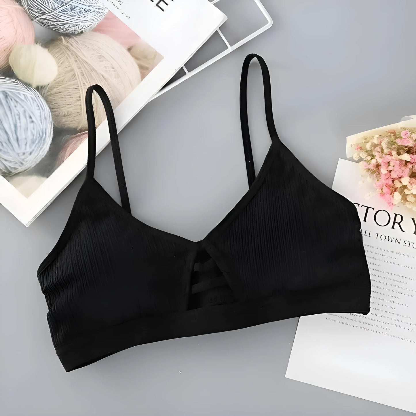 Czarny Biustonosz bralette o prostym kroju