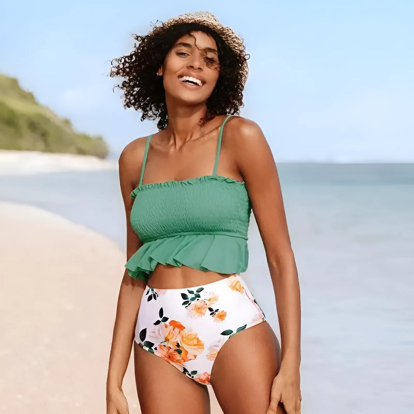 Dwuczęściowy strój kąpielowy bikini z falbanką