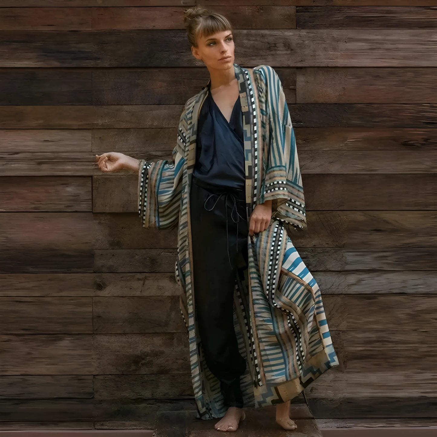 Kimono plażowe w azteckie wzory