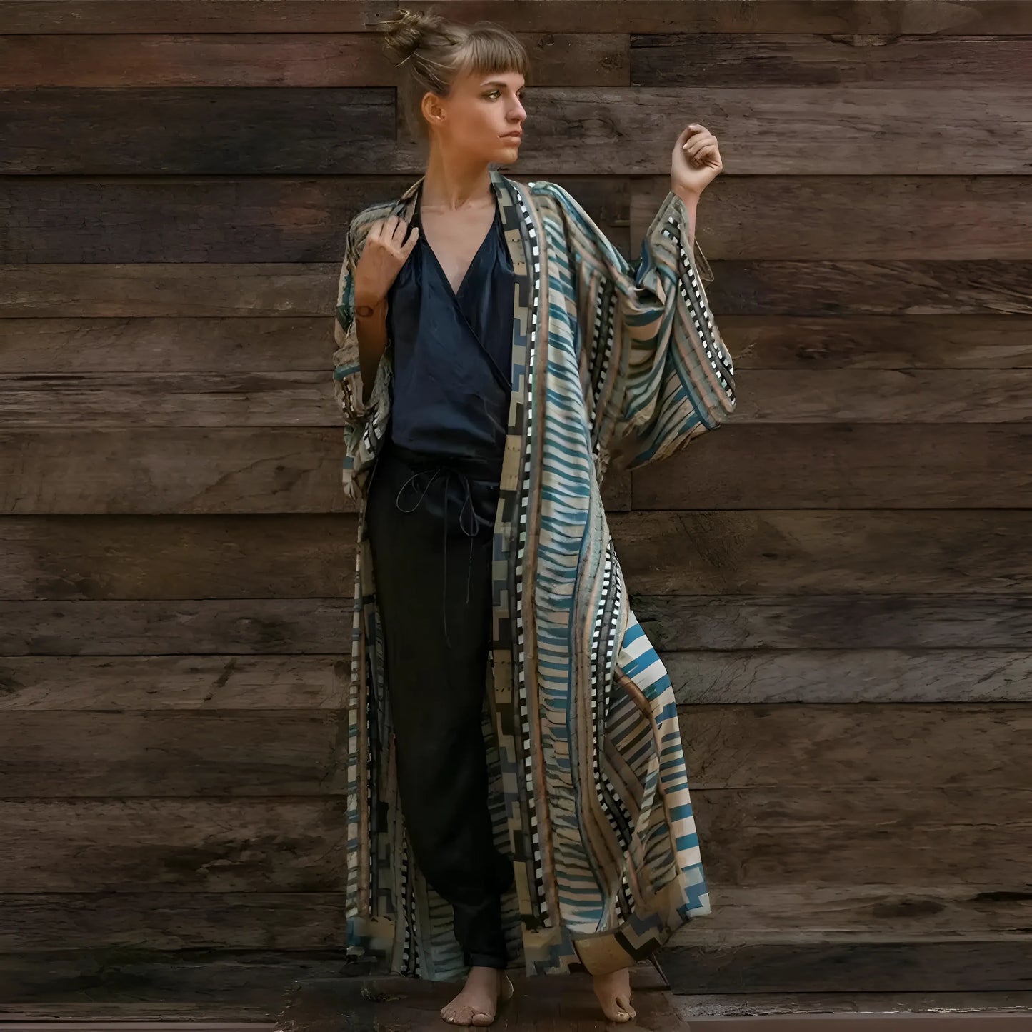 Kimono plażowe w azteckie wzory