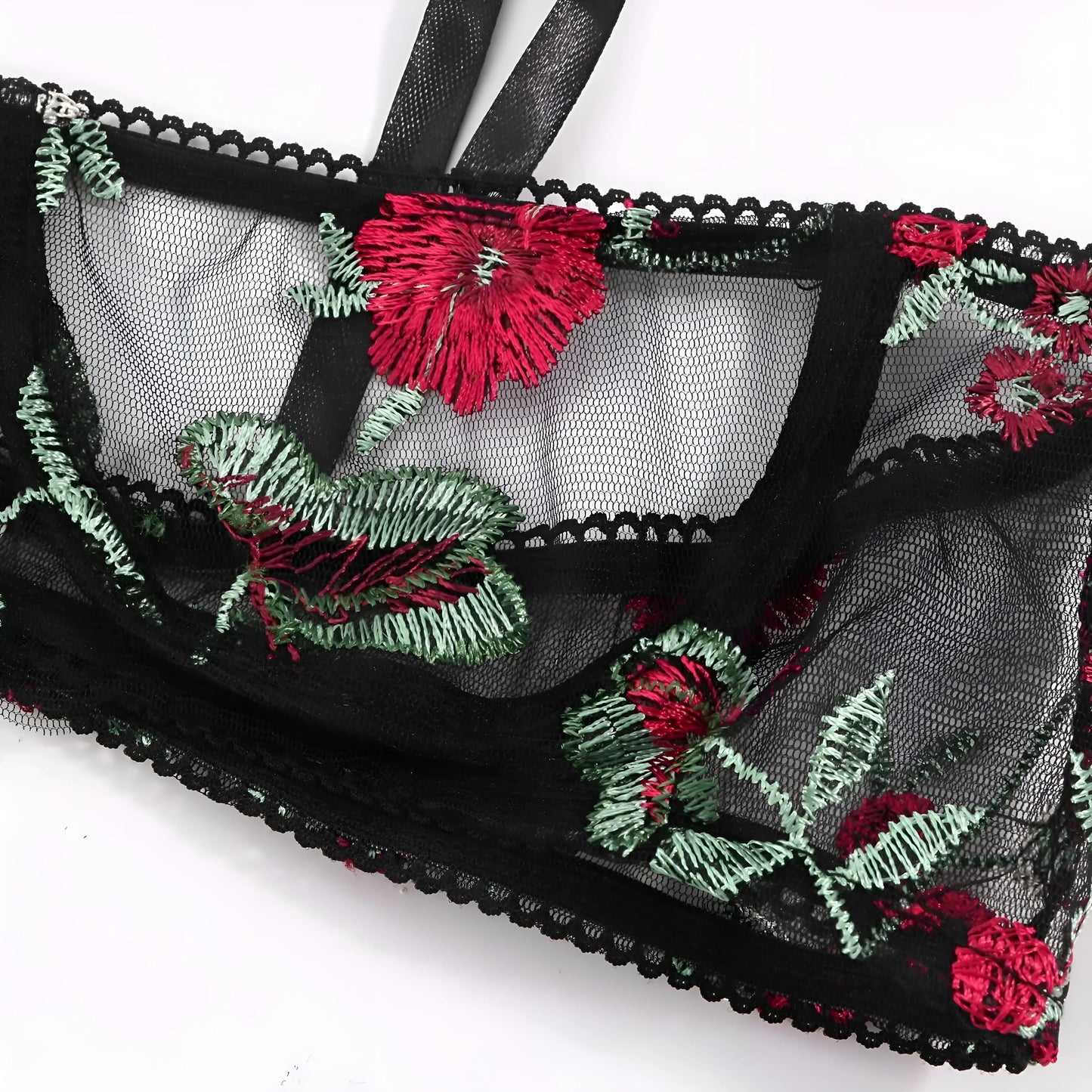 Komplet bielizny koronkowej z ozdobnym wiązaniem