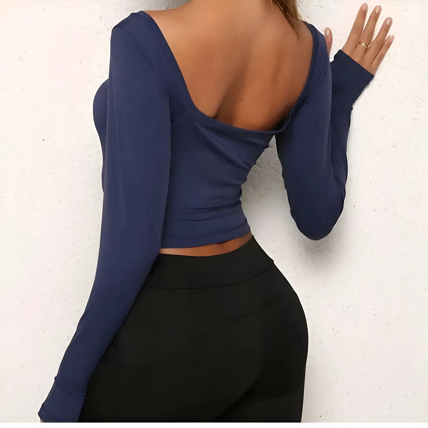 Krótki sportowy top