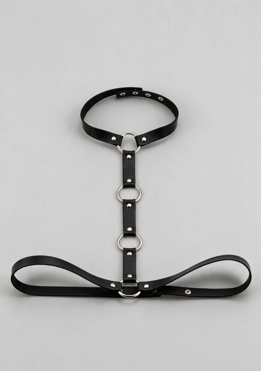Skórzany harness do biustonosza z chokerem