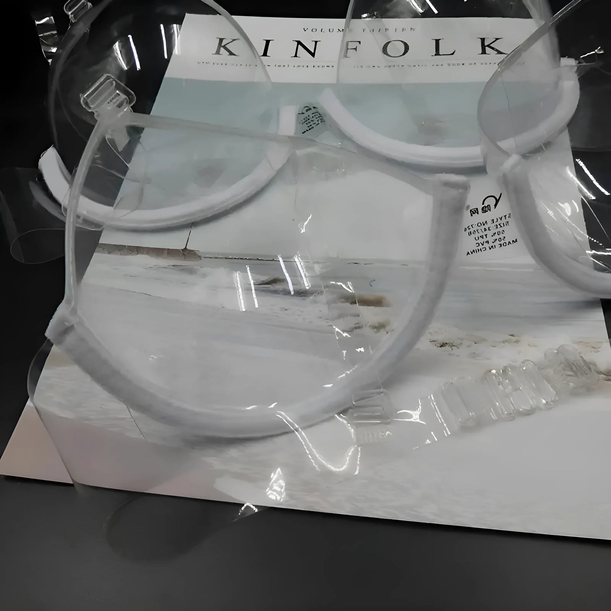 Przezroczysty biustonosz