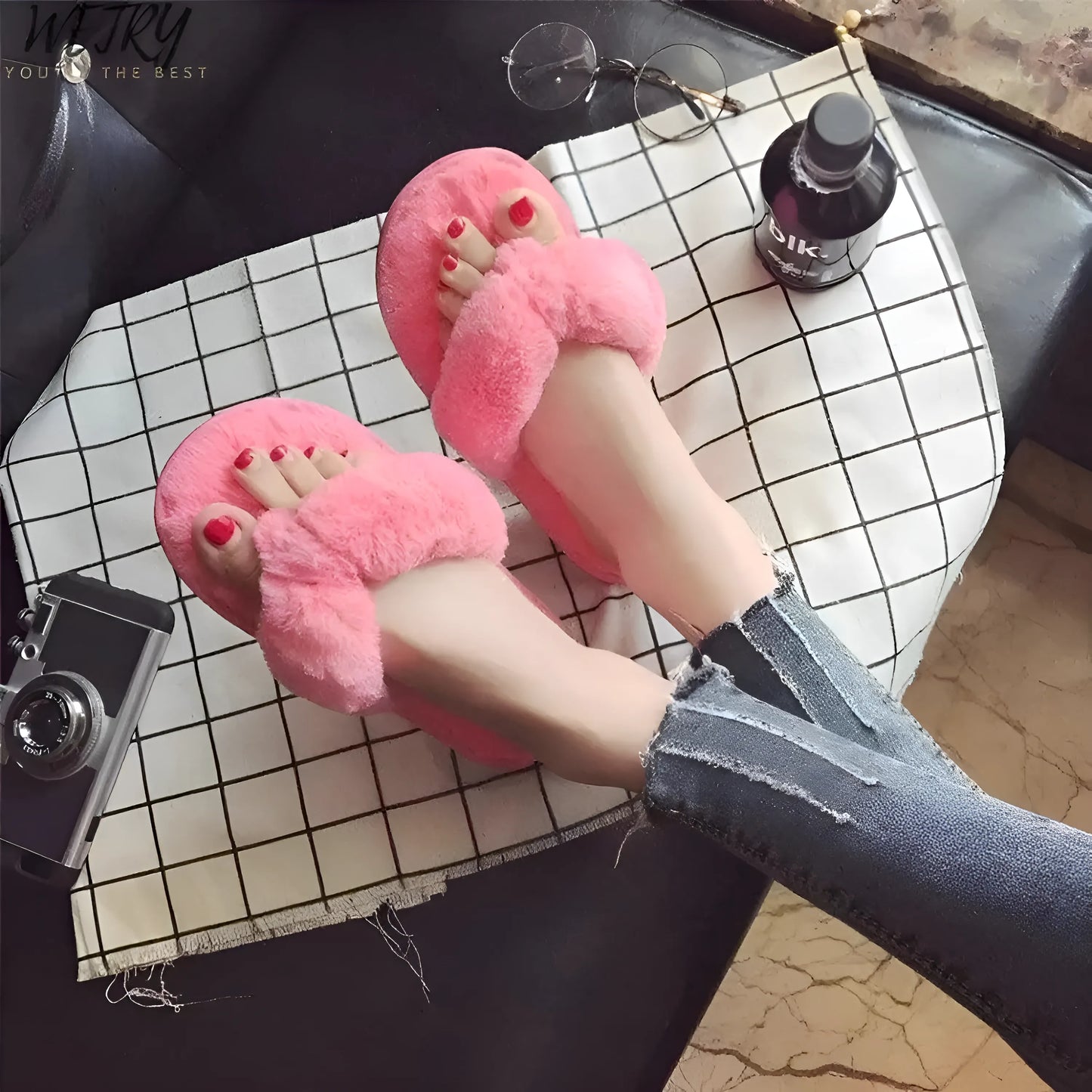 Różowy neon Kapcie damskie japonki