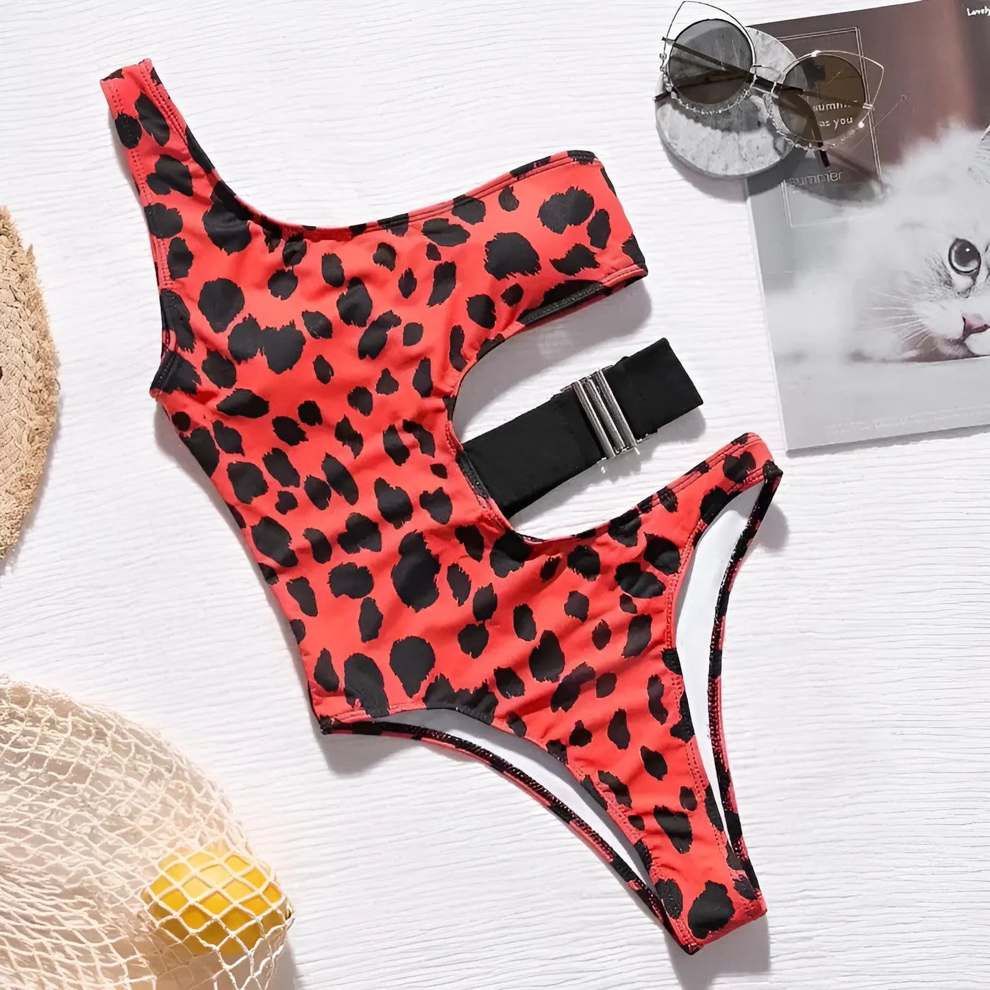 Strój kąpielowy jednoczęściowy z wycięciem