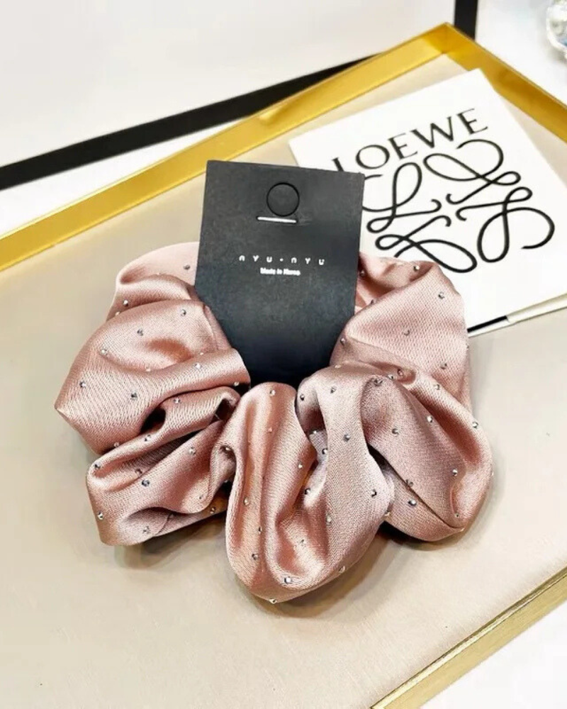 Frotka do włosów scrunchie z połyskującymi drobinkami