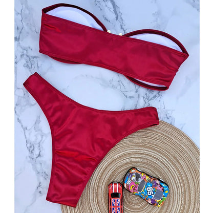 Bikini bez ramiączek z regulowanymi gąbeczkami