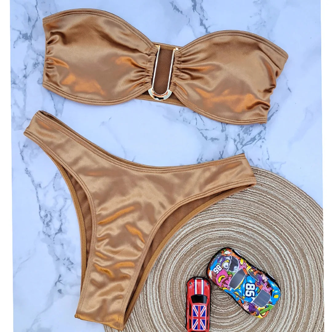 Bikini bez ramiączek z regulowanymi gąbeczkami