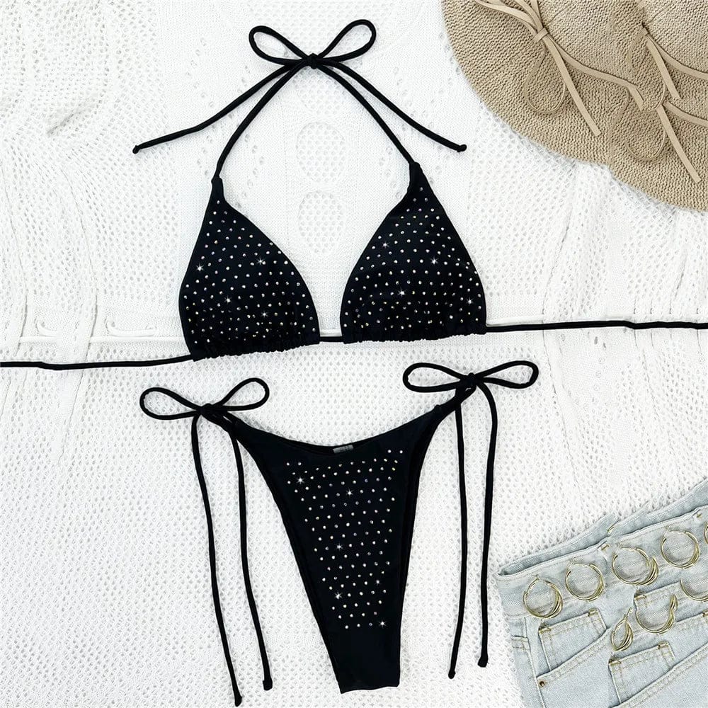 Bikini z ozdobnymi diamencikami