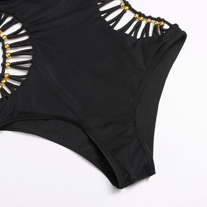 Monokini z ozdobnymi koralikami