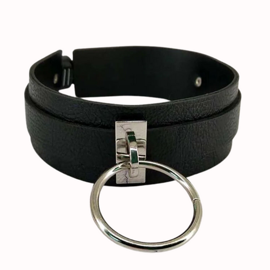 Choker na szyję z ozdobnym pierścieniem