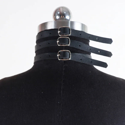 Choker harness z regulowanymi paskami