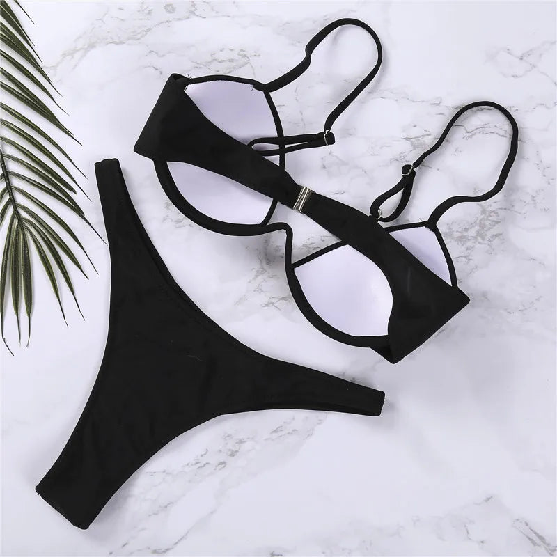 Bikini push-up z regulowanymi ramiączkami