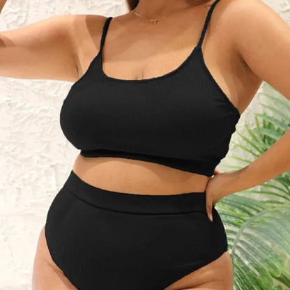 Dwuczęściowy strój kąpielowy plus size z regulowanymi ramiączkami