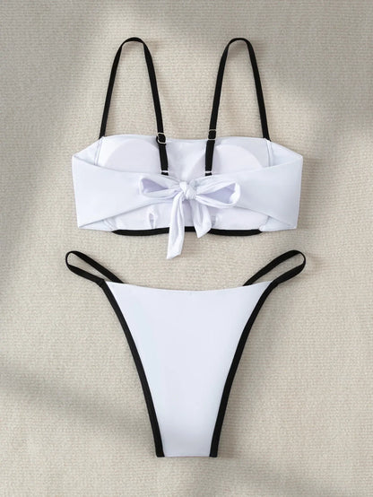 Bikini z wiązaniem na plecach