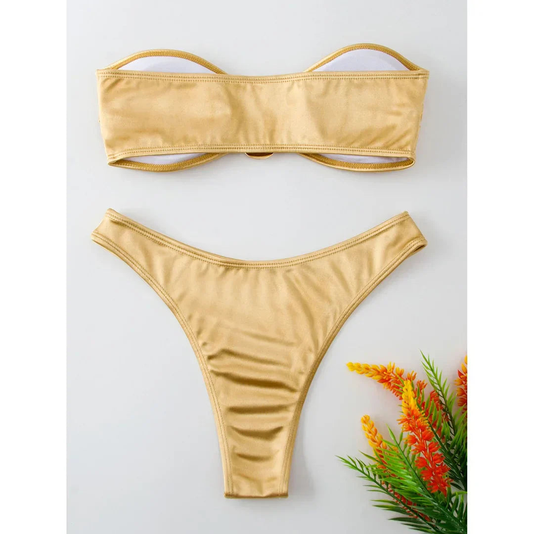 Bikini bez ramiączek z regulowanymi gąbeczkami