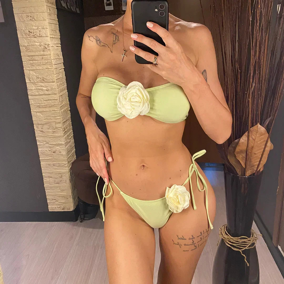 Dwuczęściowy strój kąpielowy bandeau bez ramiączek
