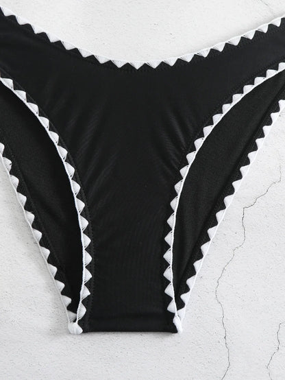 Bikini z regulowanym wiązaniem na plecach