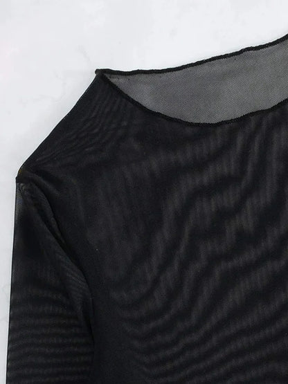 Trzyczęściowy strój kąpielowy z siateczkowym topem