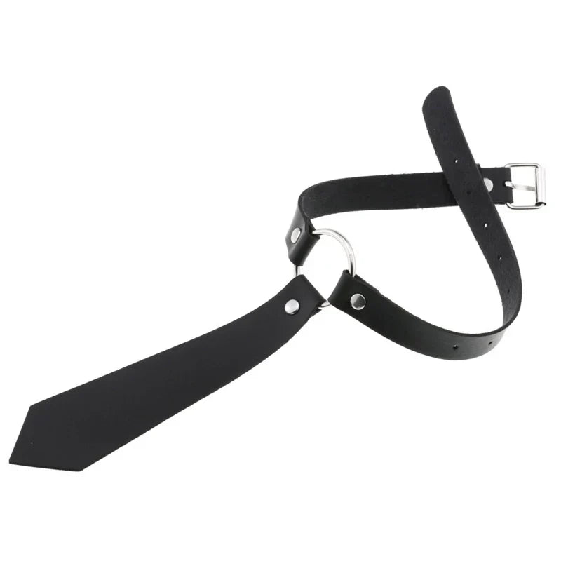 Choker z krawatem