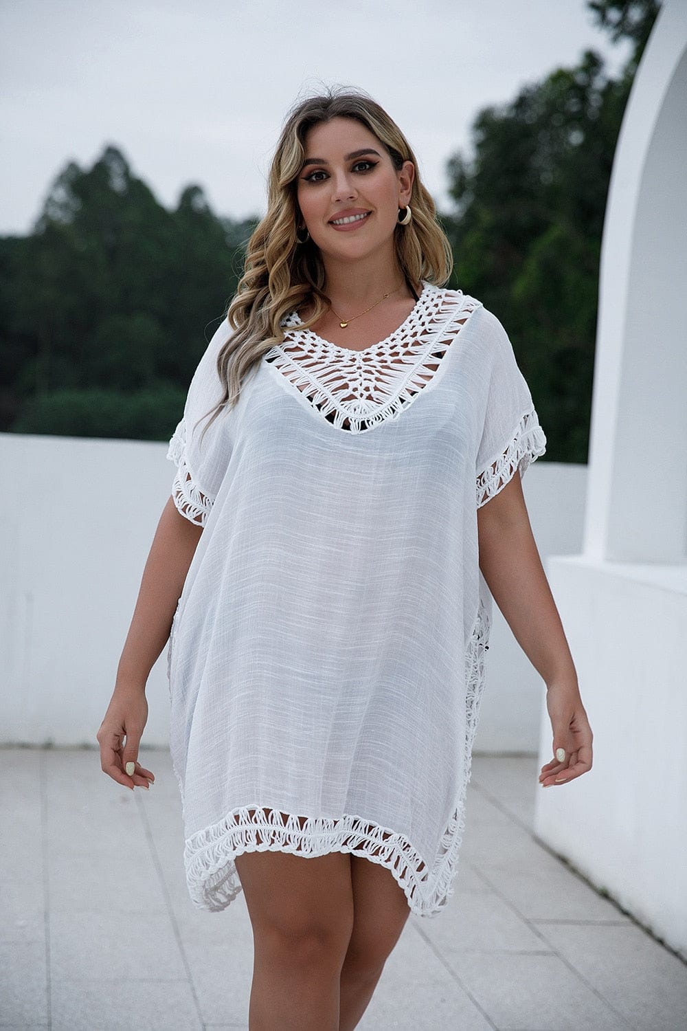 Suknia plażowa plus size z wiązaniem na szyi