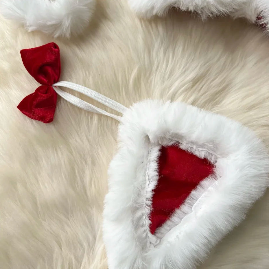 Zmysłowy komplet bielizny świątecznej z puszkiem