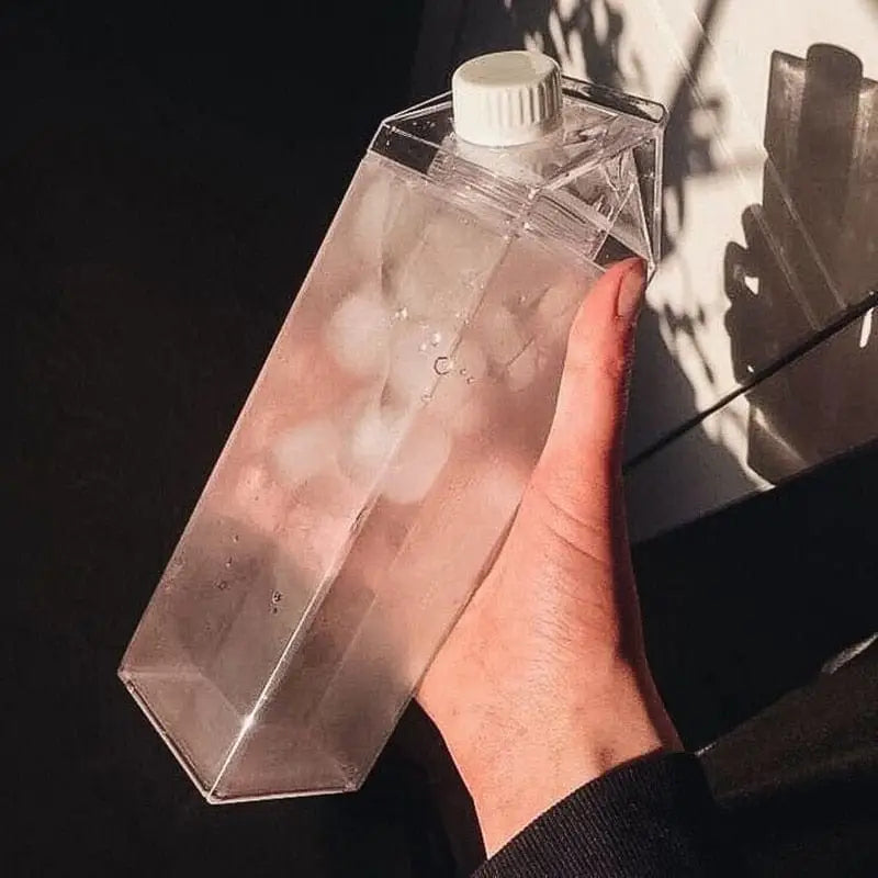 Butelka na wodę w kształcie kartonu - 500ml