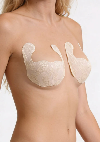 Koronkowe plastry podnoszące biust