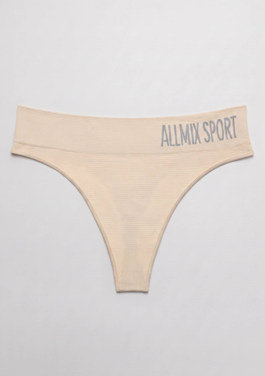 Stringi w sportowym stylu
