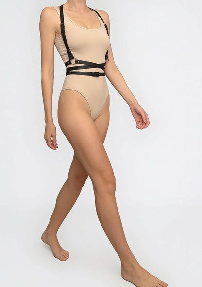 Harness z paskami w talii