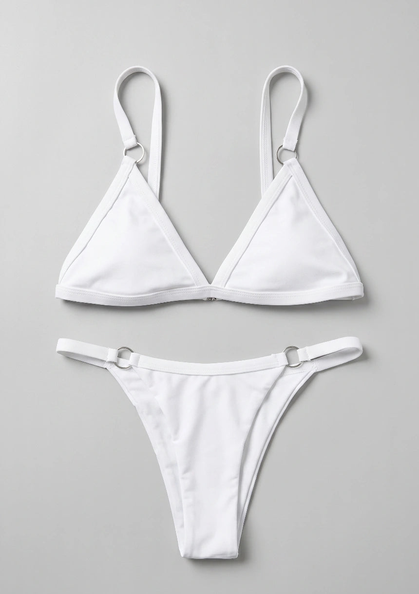 Klasyczny dwuczęściowy strój kąpielowy bikini z ozdobnymi kółkami