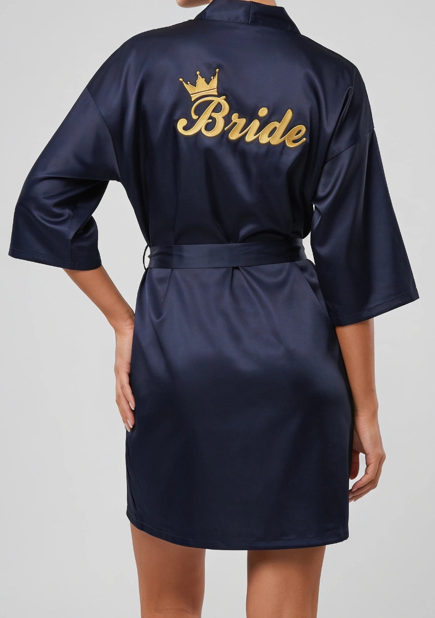Szlafrok satynowy dla Panny Młodej z napisem "Bride"
