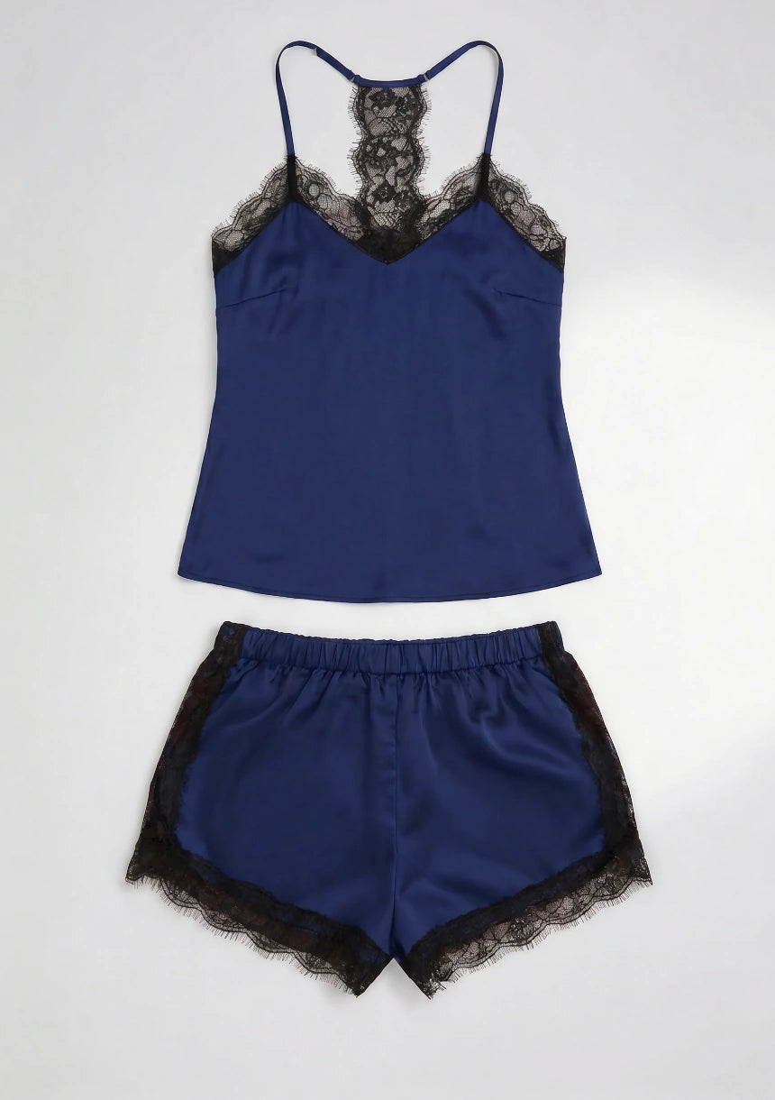 Piżama z koszulką i szortami z koronką