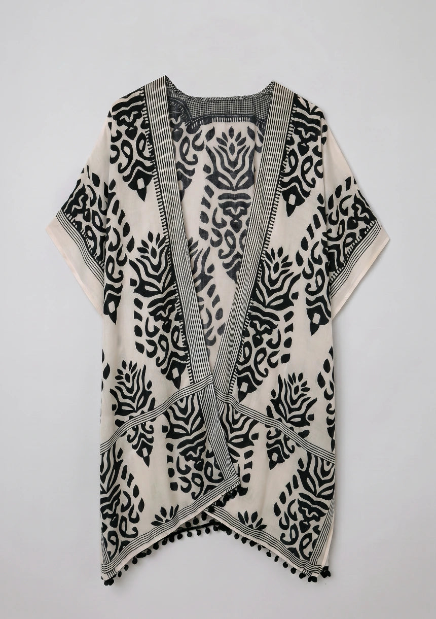 Klasyczne kimono plażowe w ornamenty