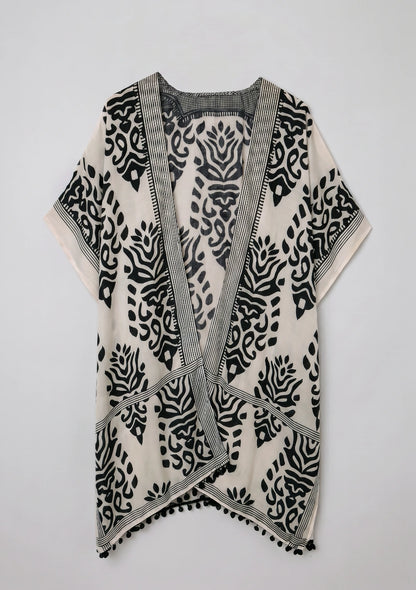 Klasyczne kimono plażowe w ornamenty