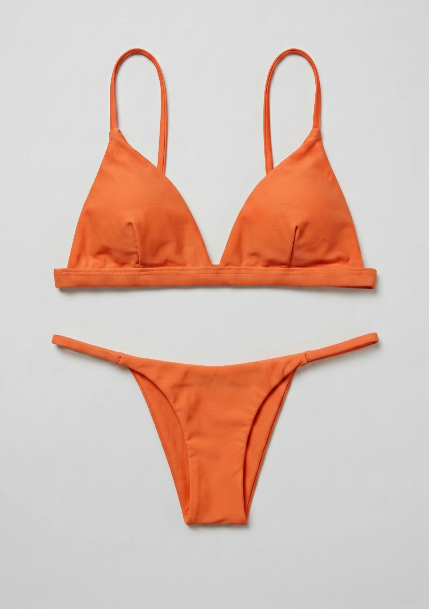 Dwuczęściowy strój kąpielowy bikini z trójkątnymi miseczkami