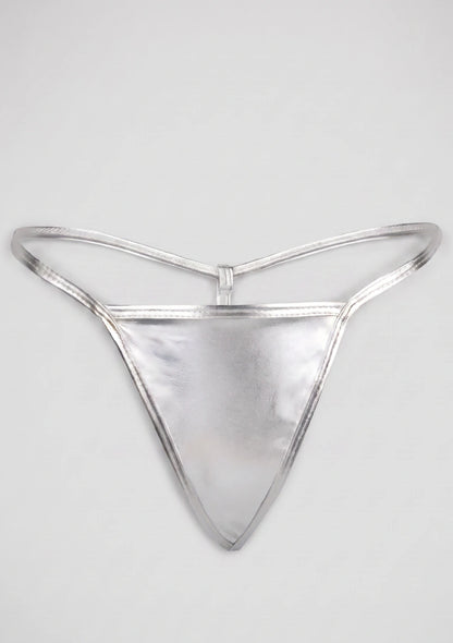 Satynowe stringi