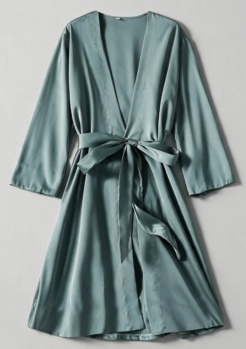 Klasyczny peniuar damski