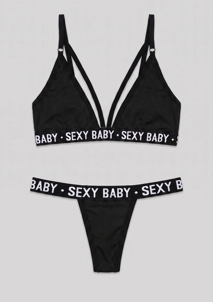 Komplet bielizny z napisem "Sexy baby"