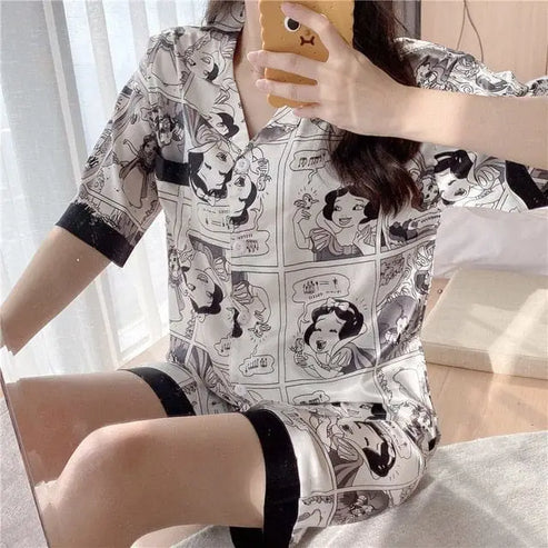 Piżama z bajkowymi obrazkami - Czarno-biały / S