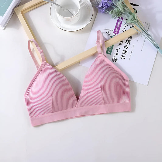 Prążkowany biustonosz o kroju bralette