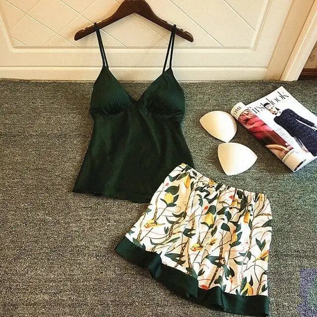 Satynowa piżama z kolorowymi spodenkami - Zielony / S